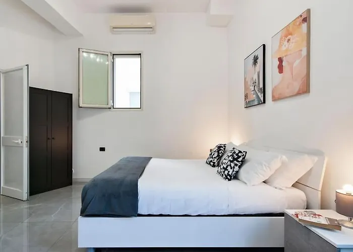 Obelisk Studio - Lecce Selection
